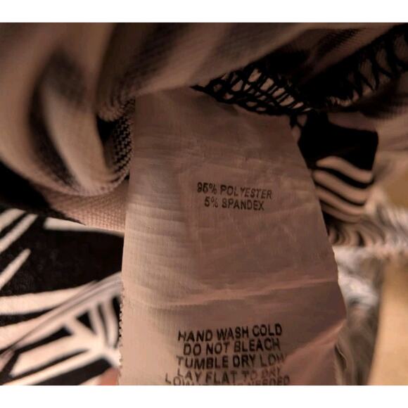 Ava & Grace Sleeveless Black & White Palm Print Tunic Dress Women's Size 1X - Picture 7 of 7